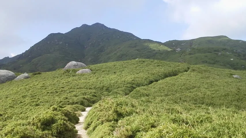 縦走路からの宮之浦岳