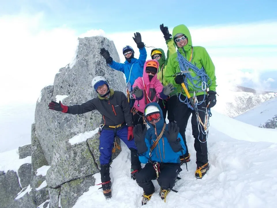 宝剣岳山頂にて
