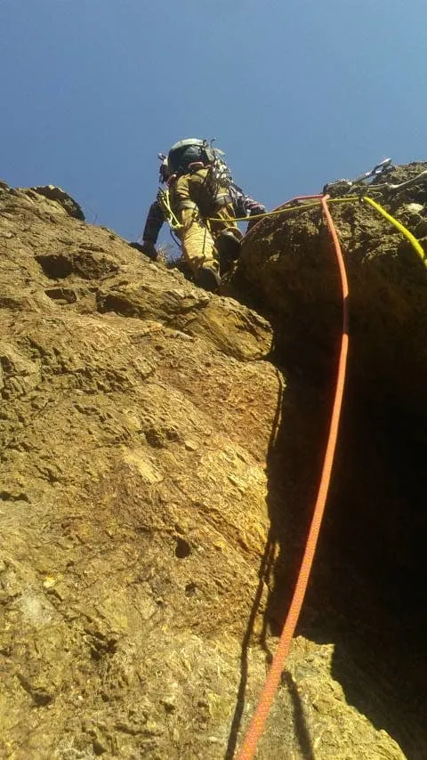 リードする中部さん