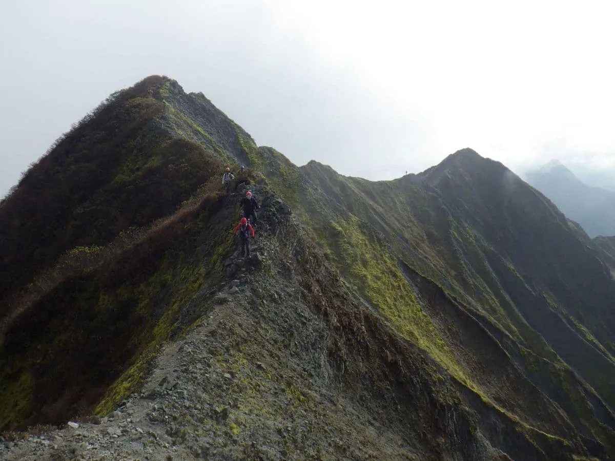 天狗ヶ峰を越えて