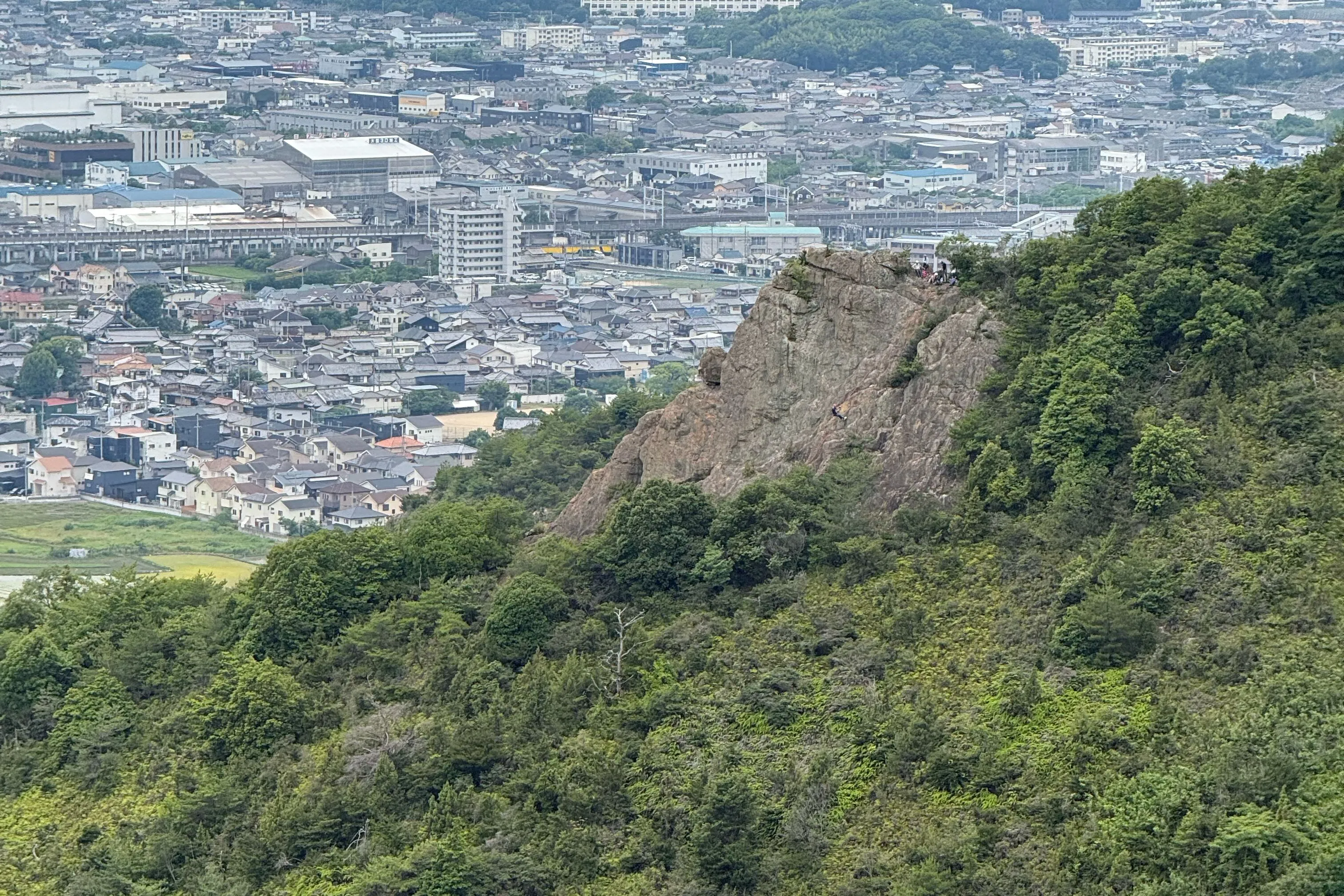 かんざし岩で懸垂下降